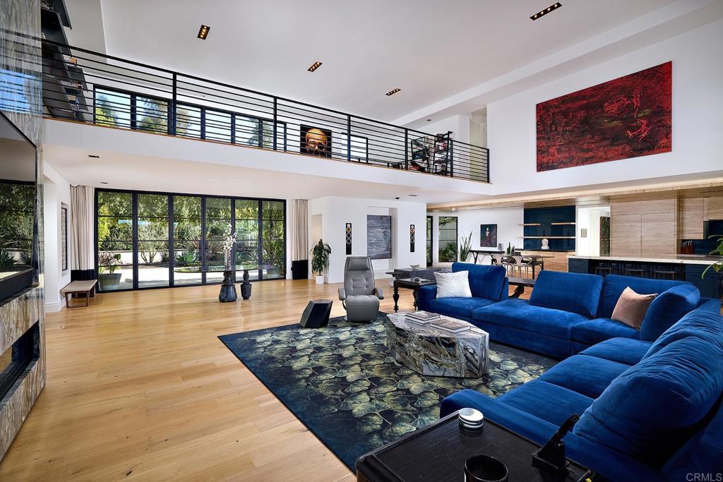 Living Room With Modern Design