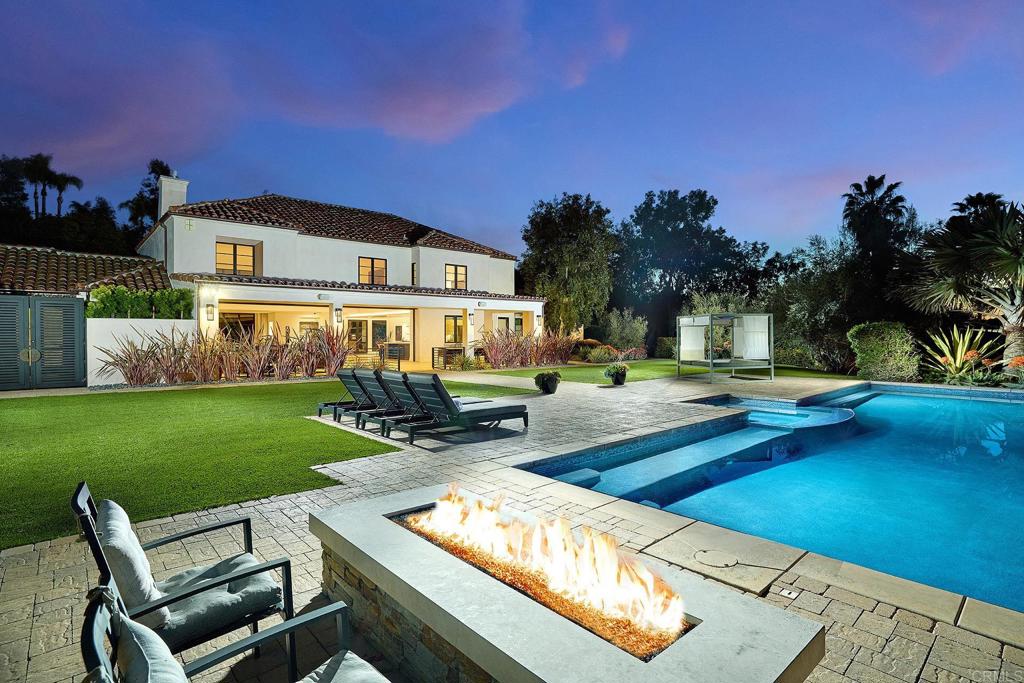 Remodeled Estate With Pool