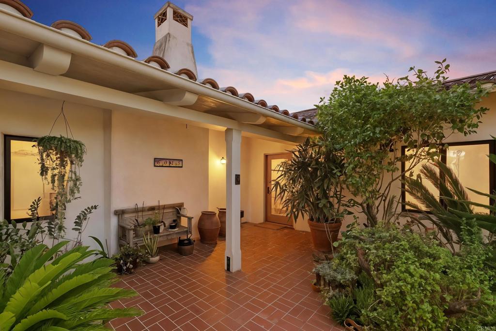 Spanish-Style Courtyard Entry Path