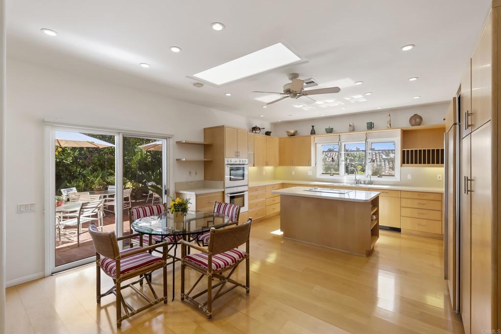 Breakfast Area Overlooking Garden