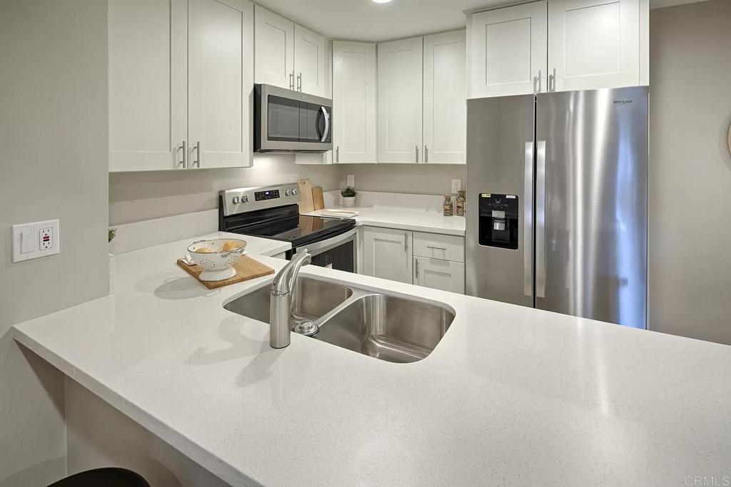 1801 Diamond St 3-108