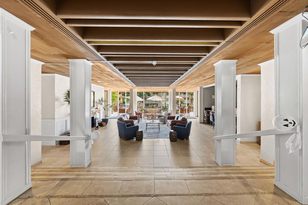 1801 Diamond St 3-108