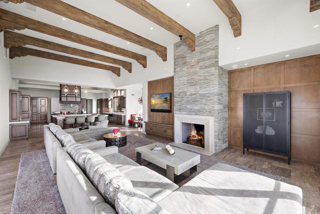 8114 Sendero de la Pradera