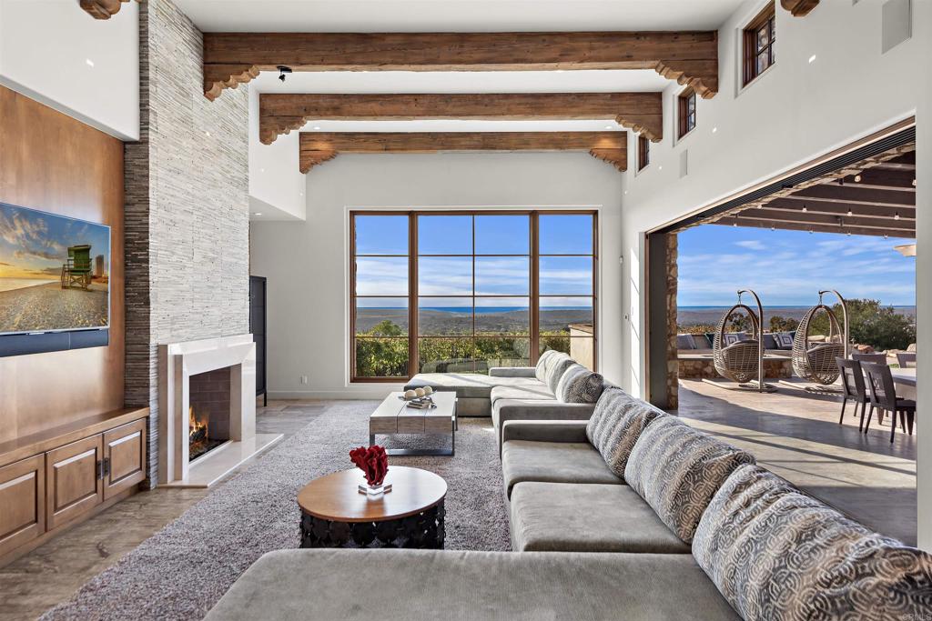 8114 Sendero de la Pradera