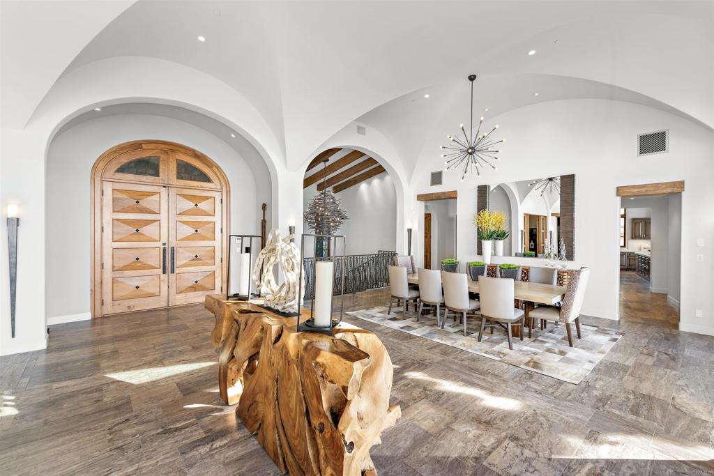 8114 Sendero de la Pradera