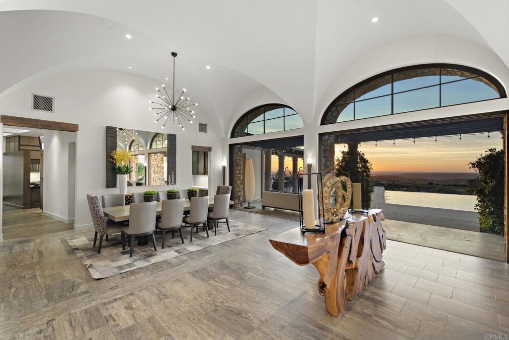 8114 Sendero de la Pradera