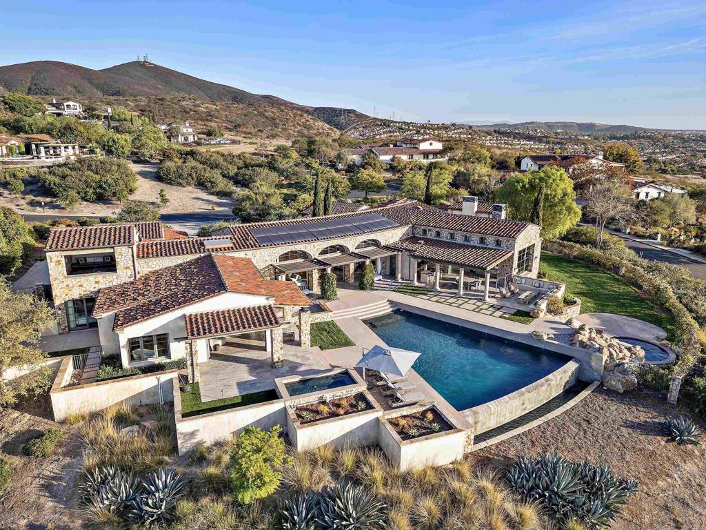 8114 Sendero de la Pradera