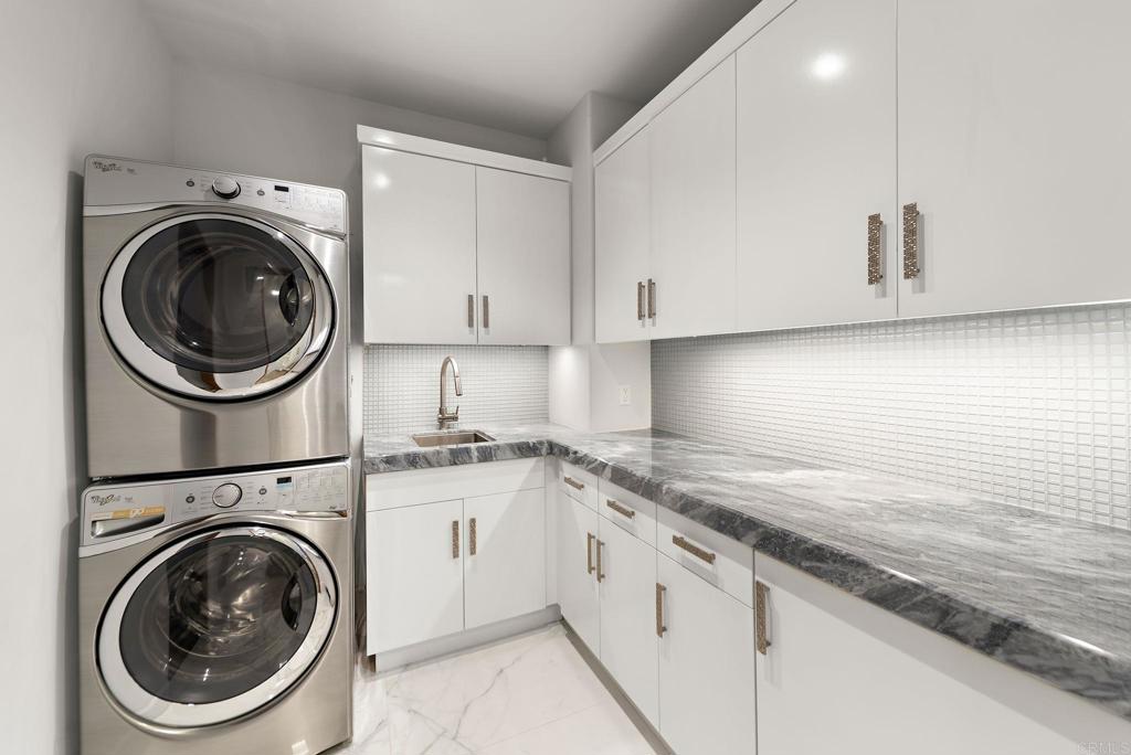 8114 Sendero de la Pradera
