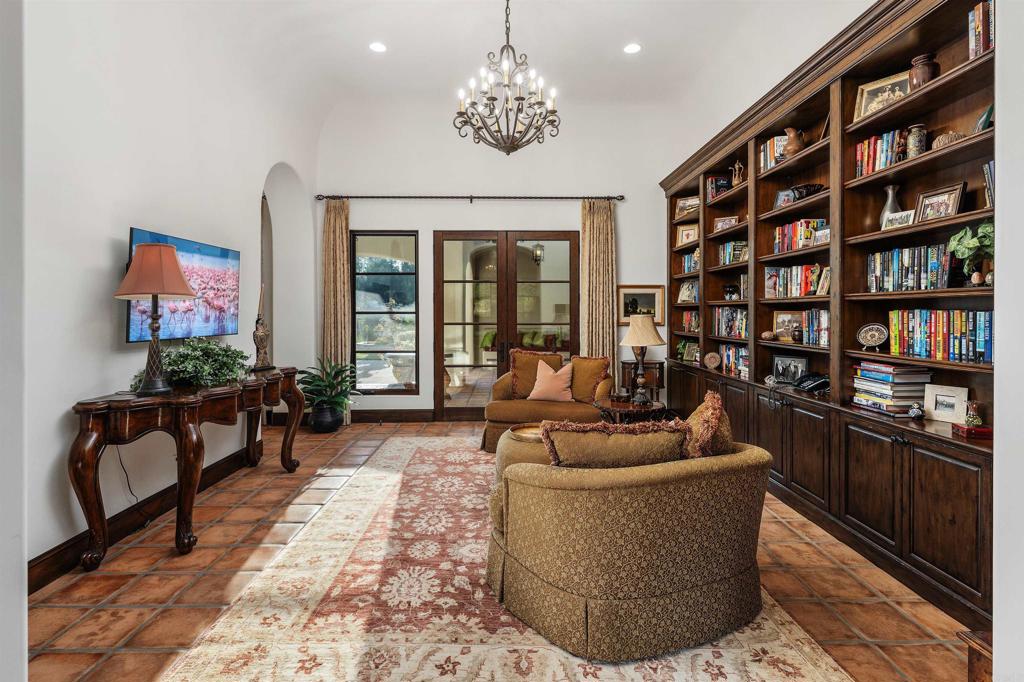 6870 La Valle Plateada