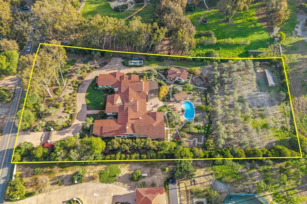 6870 La Valle Plateada
