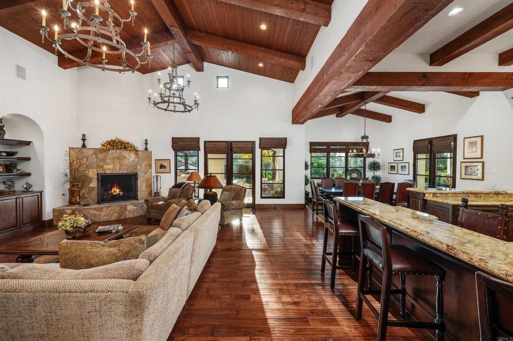 6870 La Valle Plateada