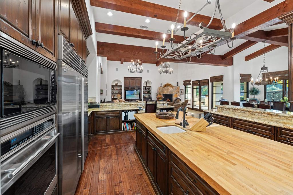 6870 La Valle Plateada