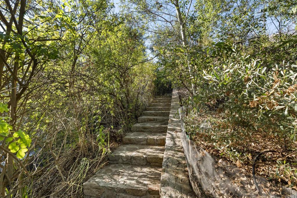 28889 Anderson Court