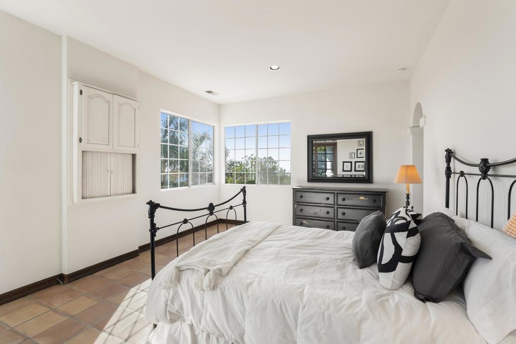 28889 Anderson Court