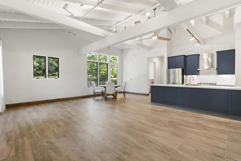 5330 San Elijo