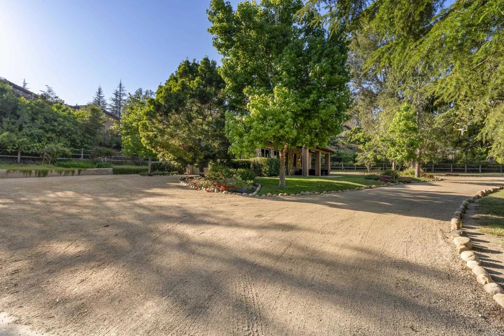 5330 San Elijo