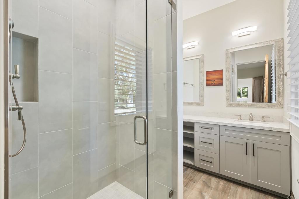 5330 San Elijo