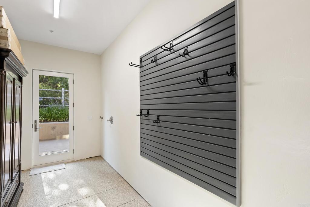 5330 San Elijo