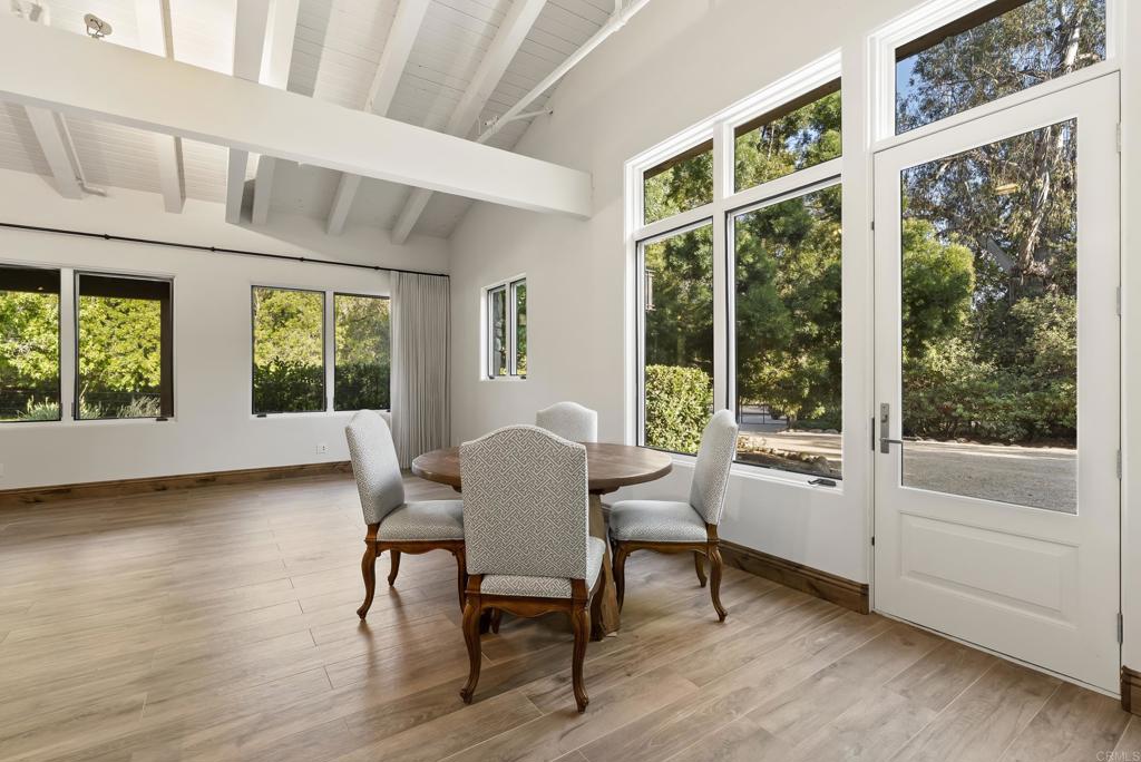 5330 San Elijo