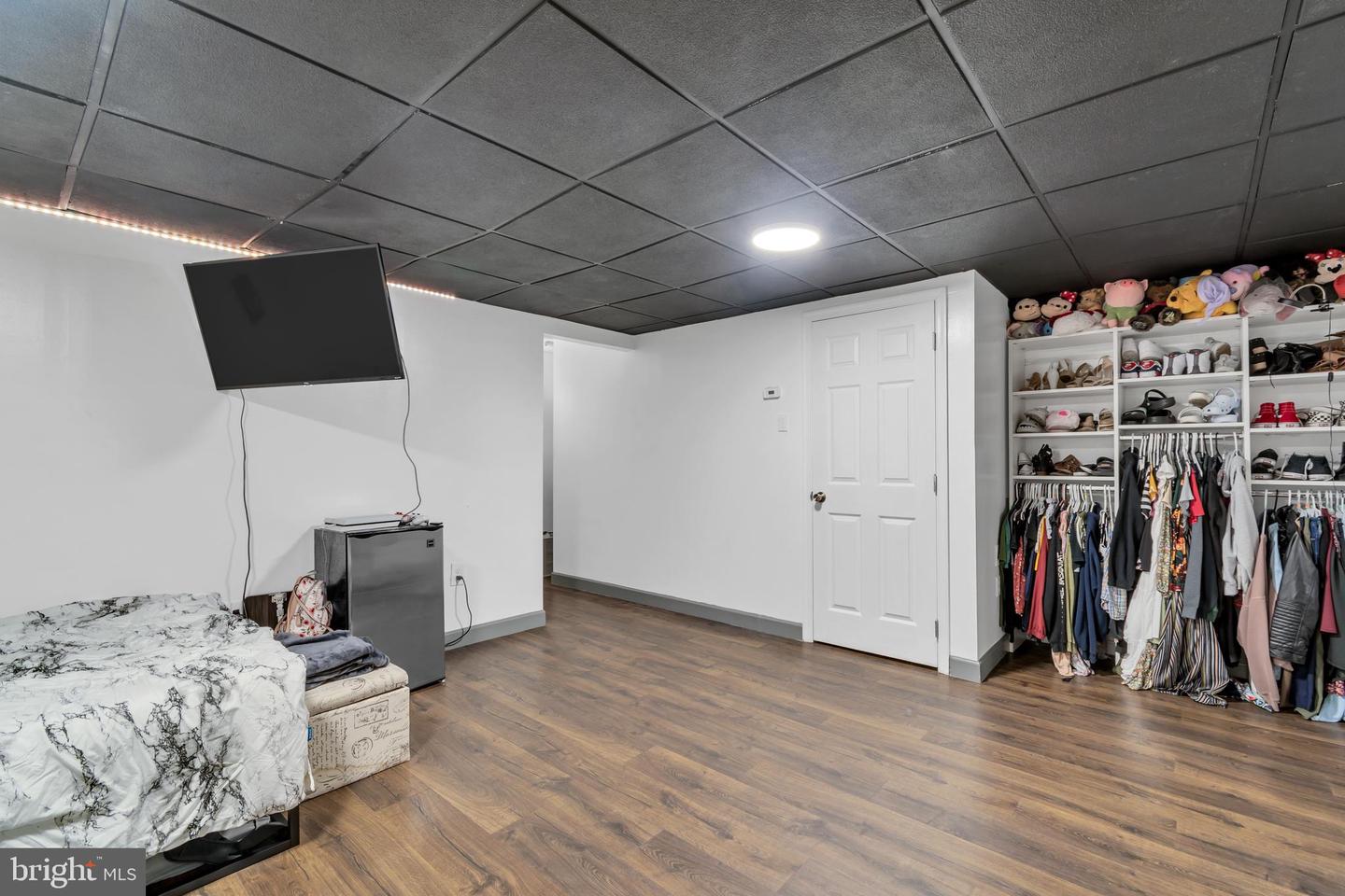 504 Domain Ct