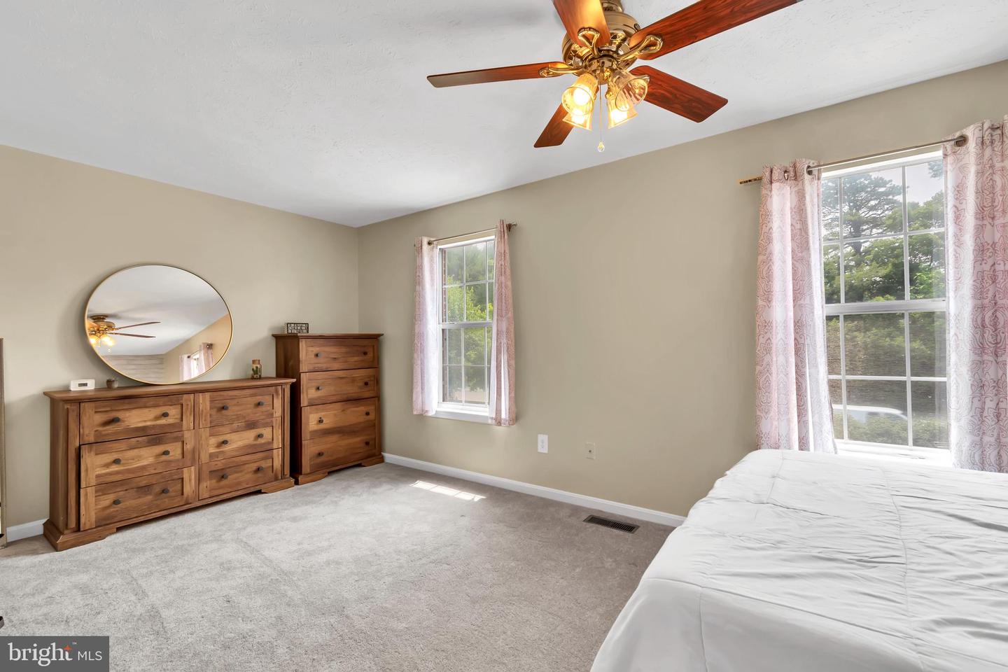 504 Domain Ct