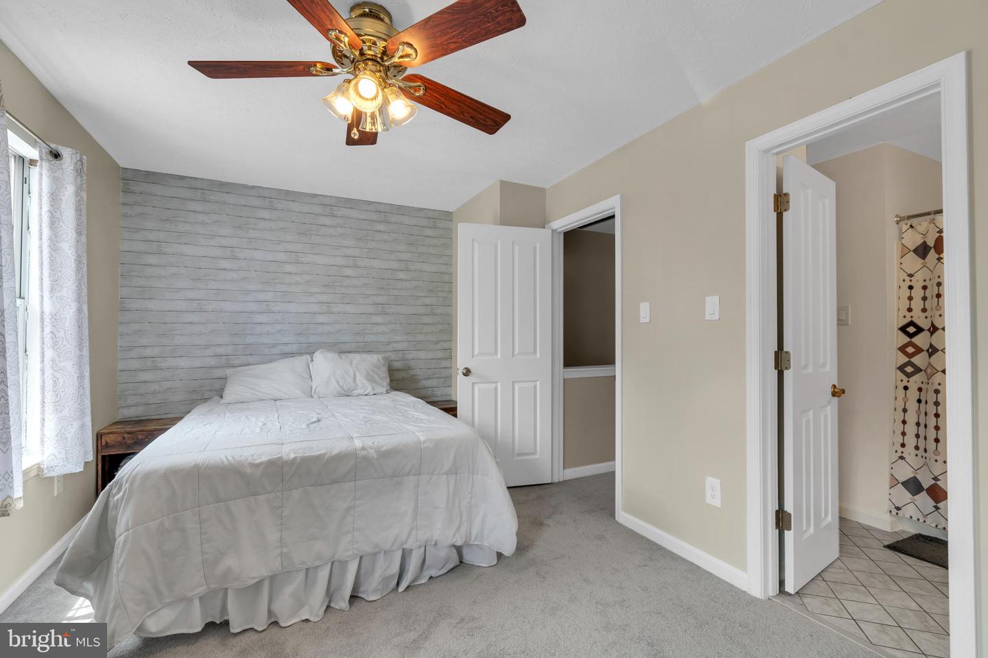 504 Domain Ct