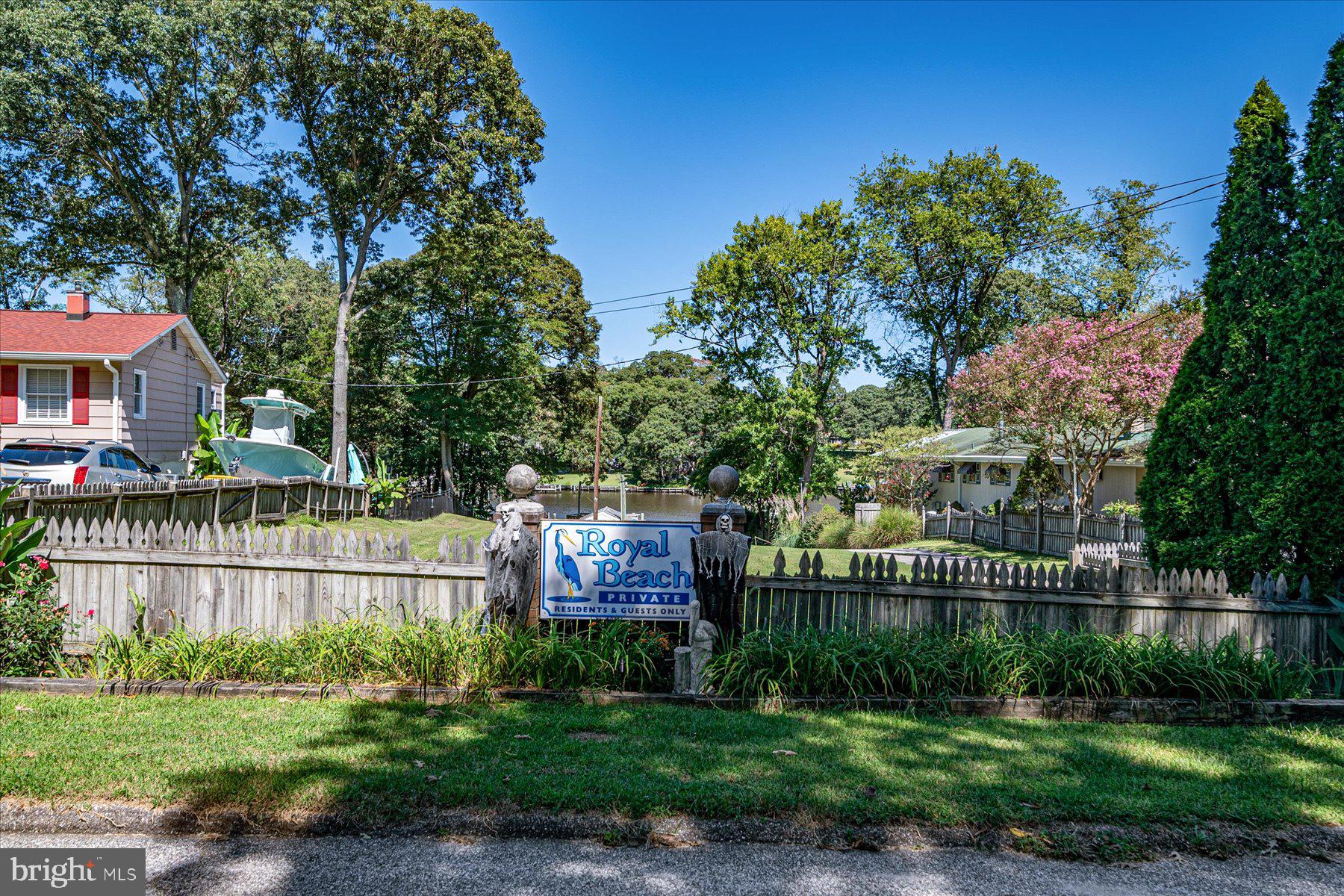 447 Royal Beach Rd