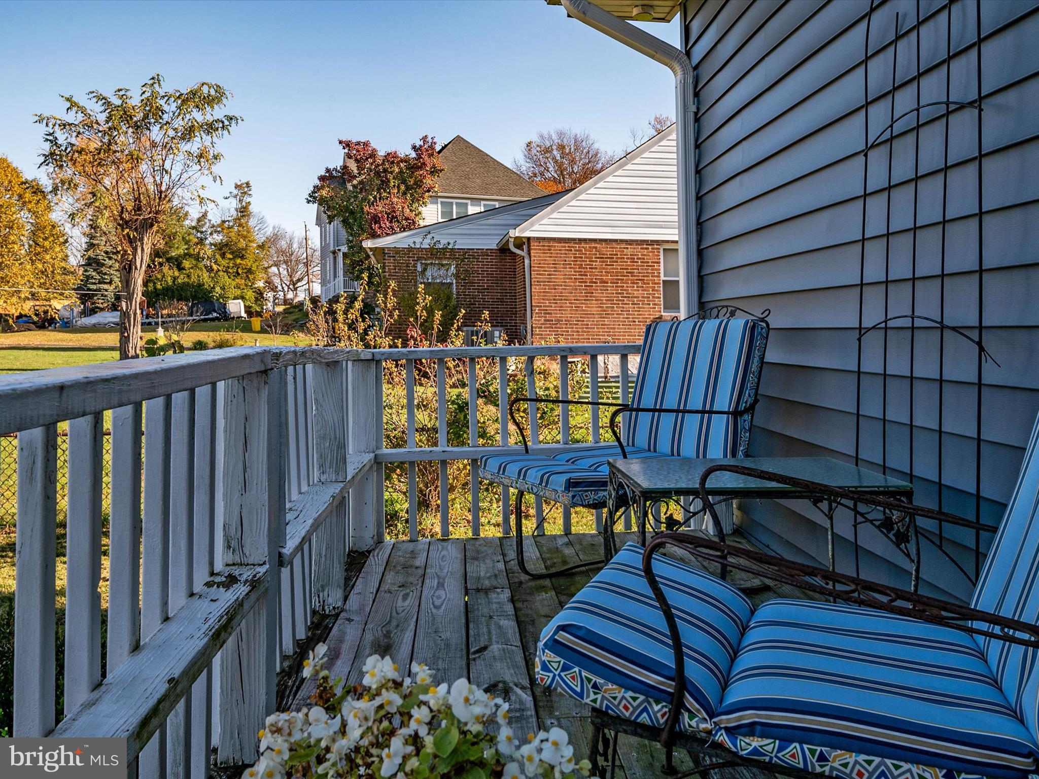 7803 Southwest Rd