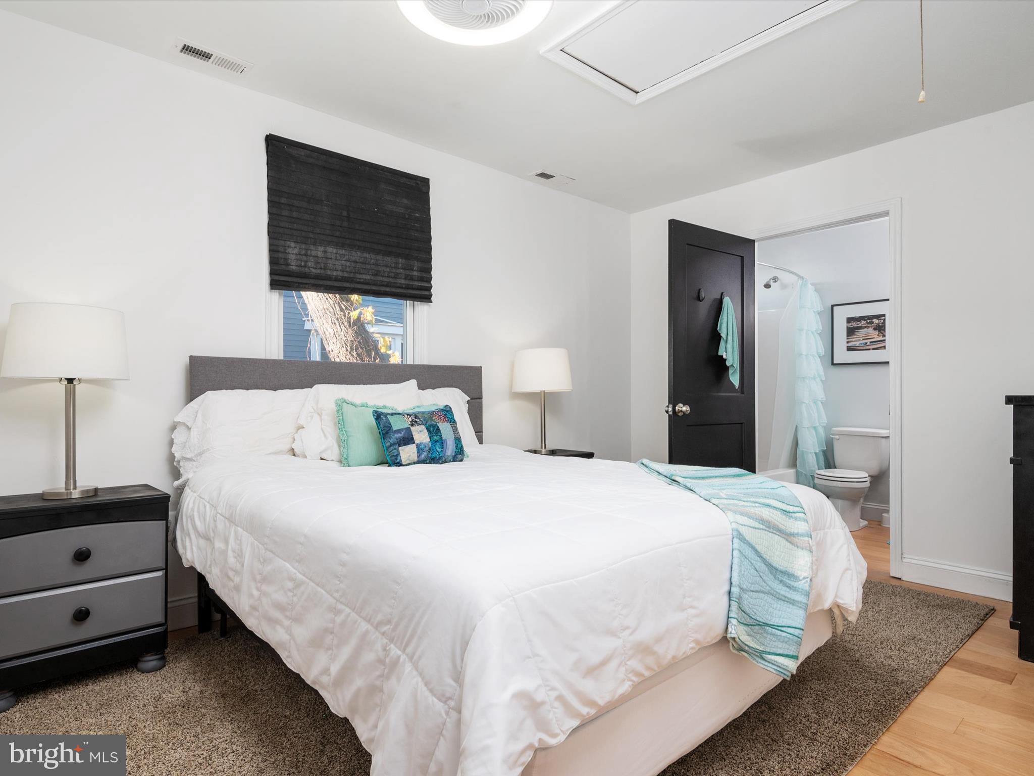 7803 Southwest Rd