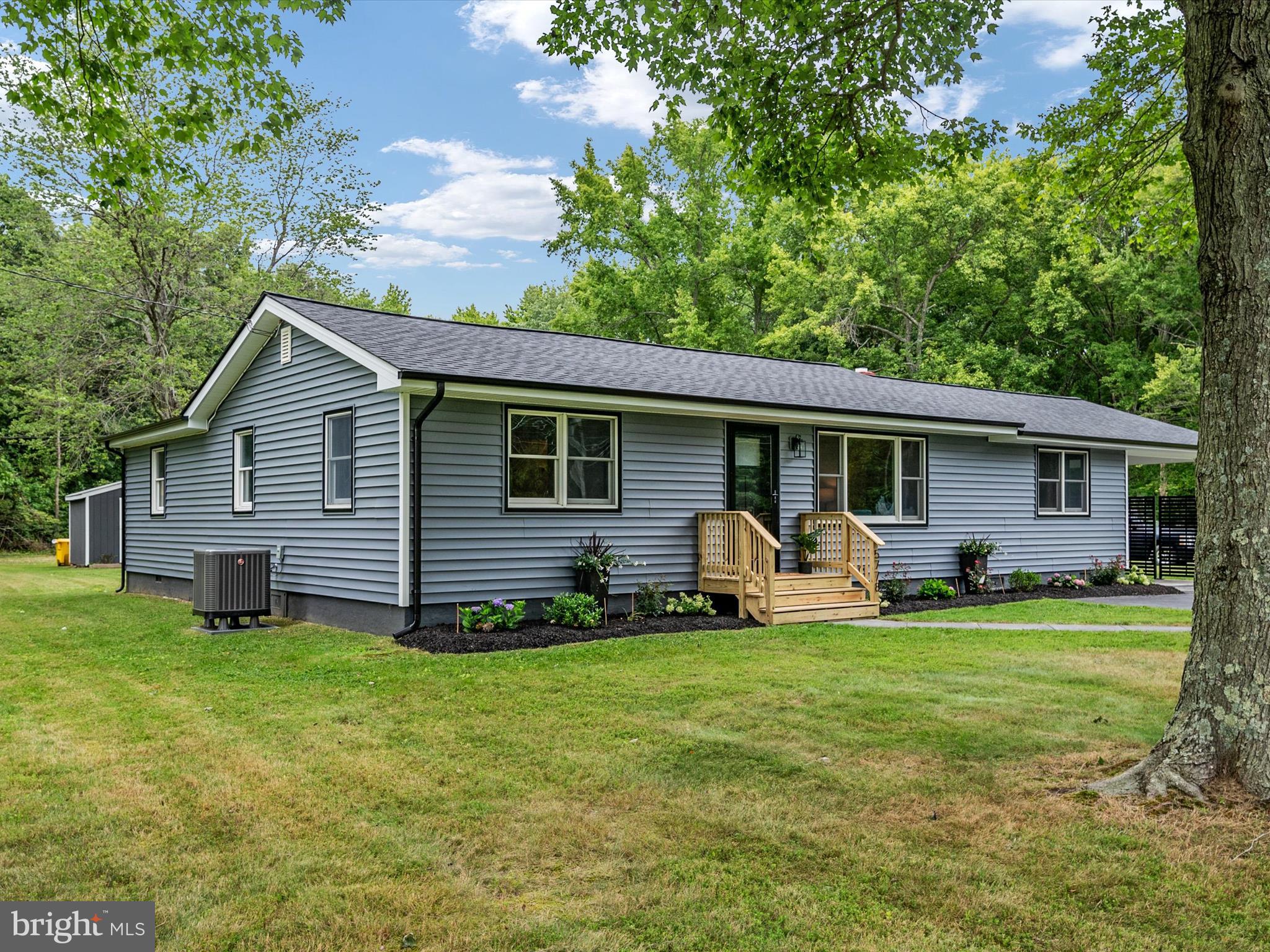 5778 Shady Side Rd