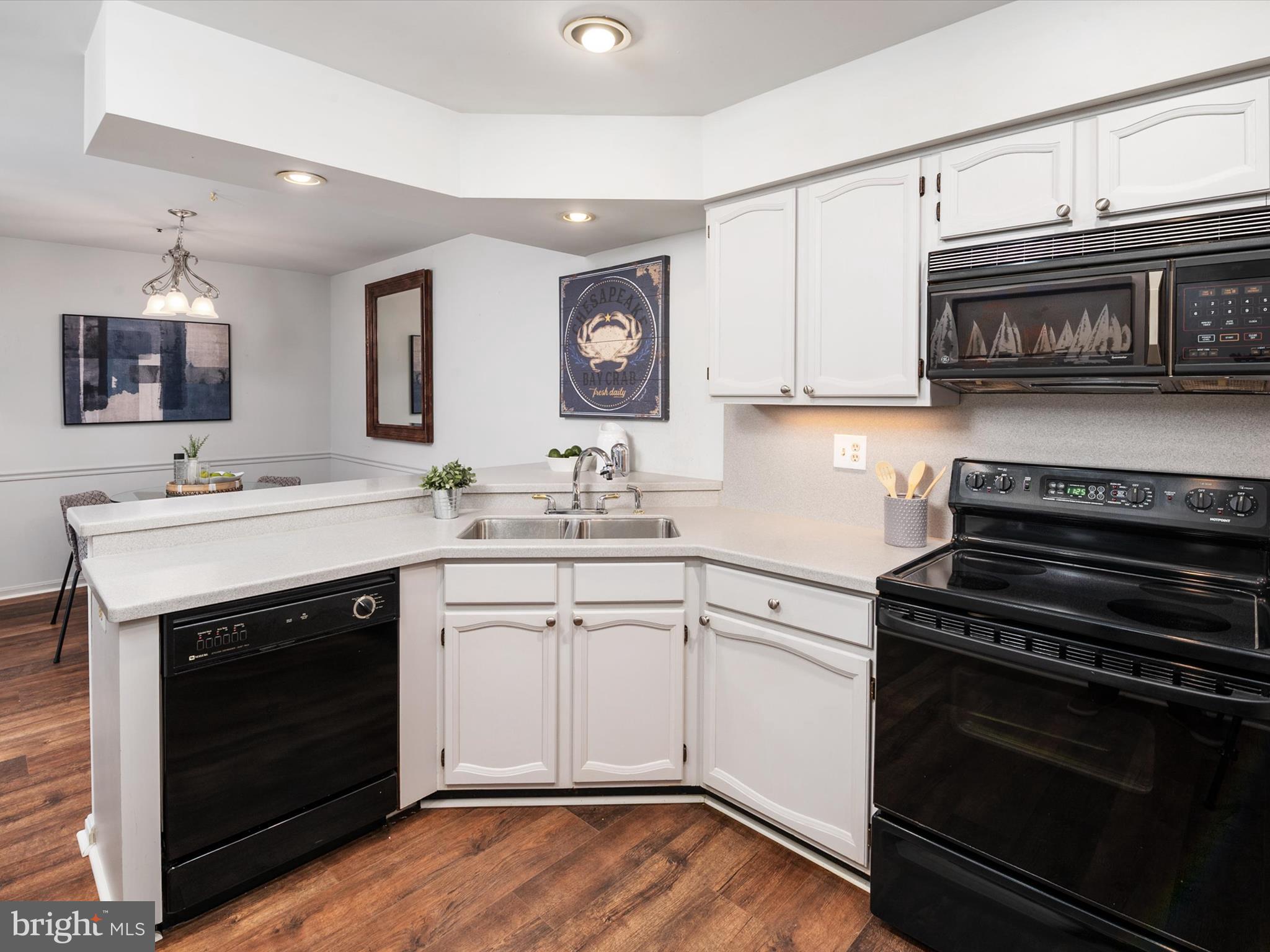 2706 Summerview Way #303