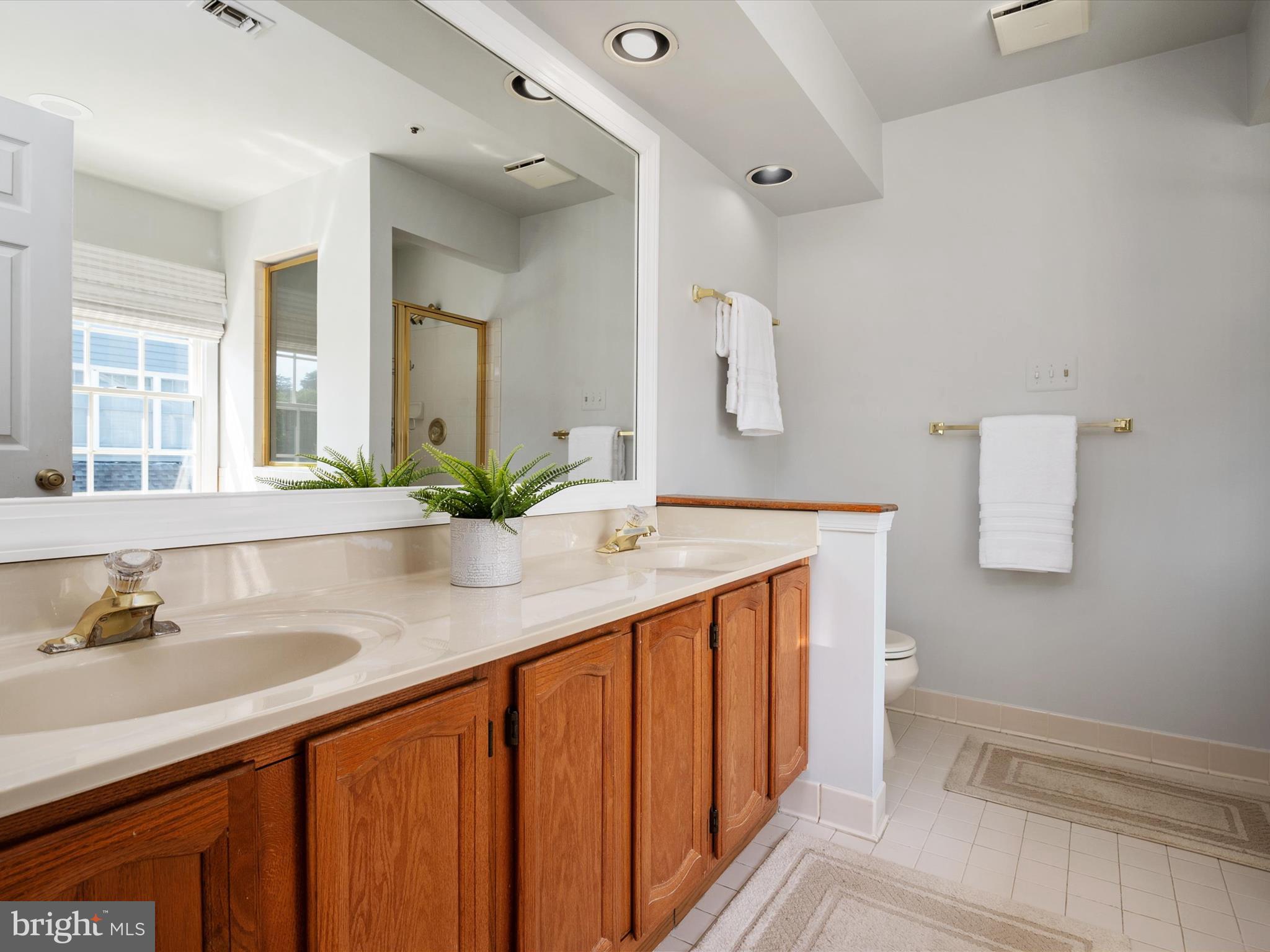 2706 Summerview Way #303