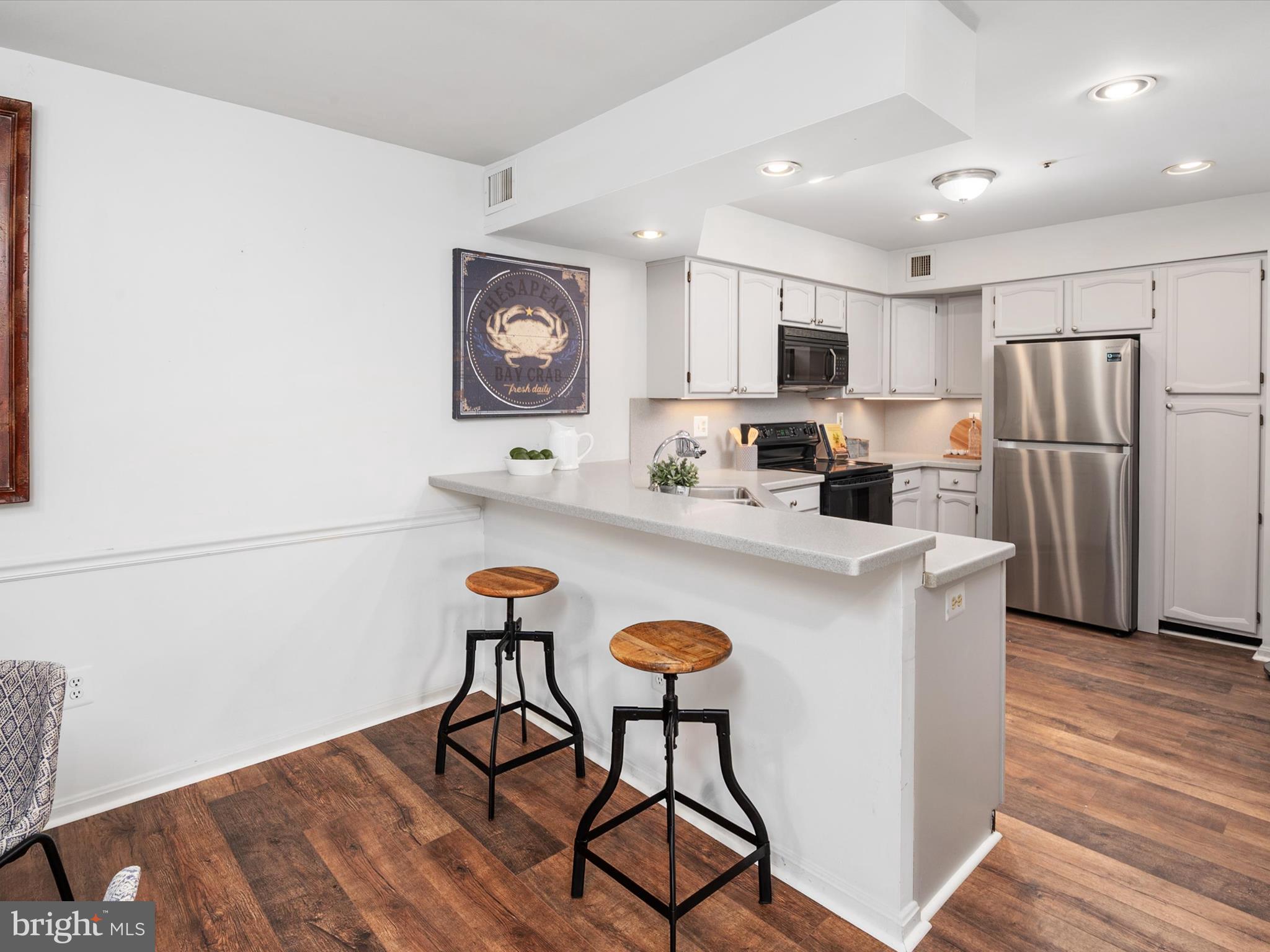 2706 Summerview Way #303