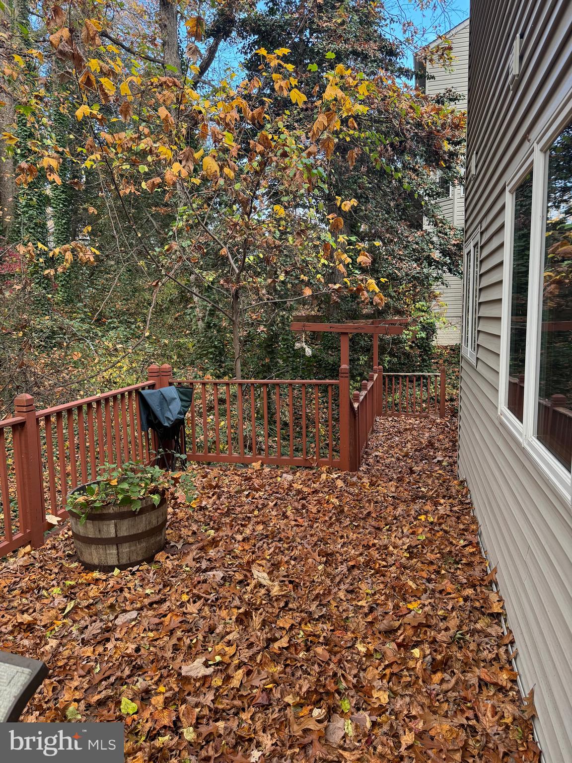 836 DOGWOOD TRL