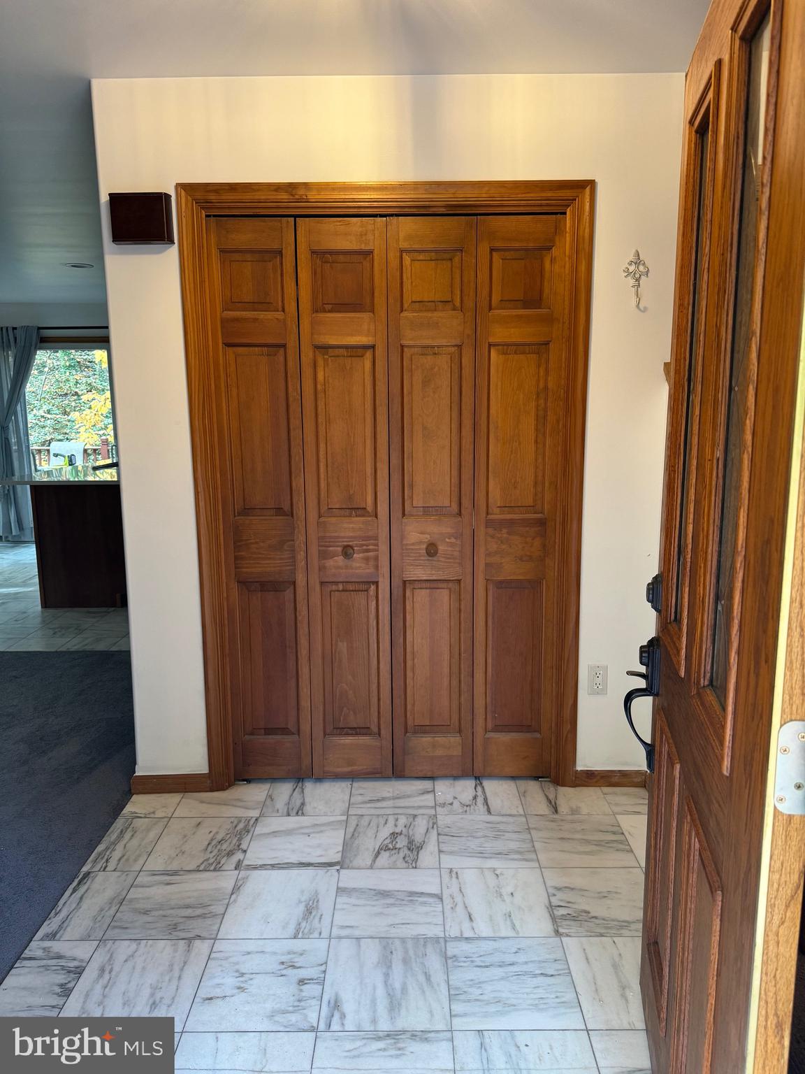 836 DOGWOOD TRL