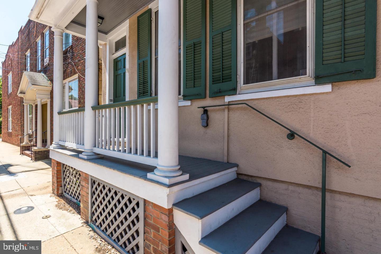 151 DUKE OF GLOUCESTER STREET