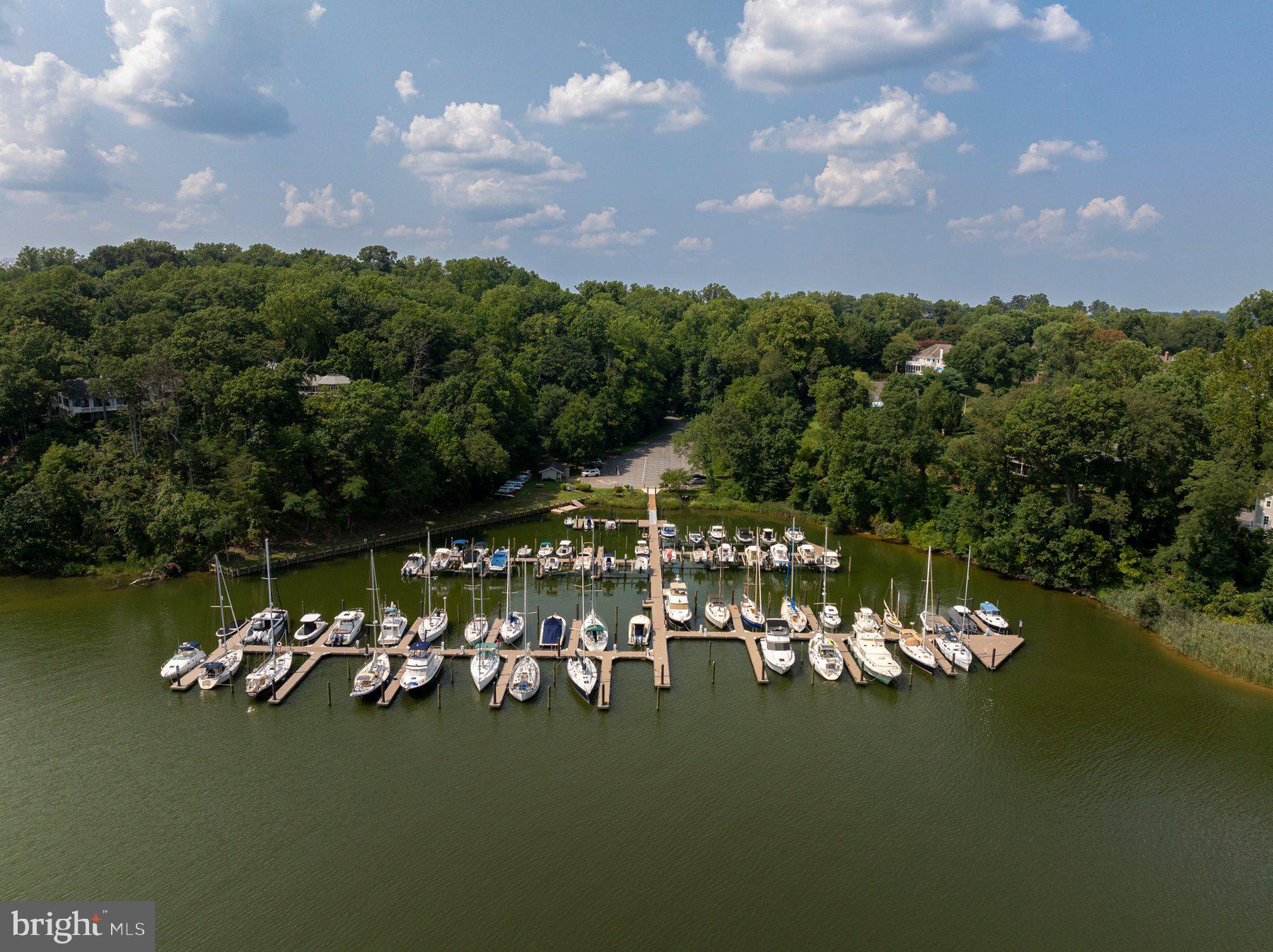 1676 SAINT ALBANS SQUARE