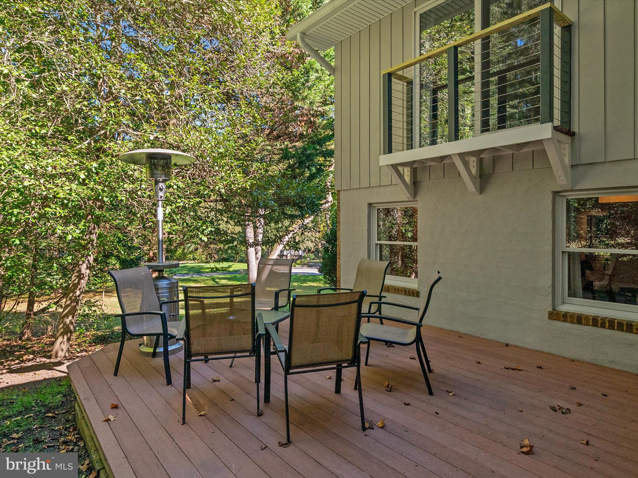 1676 SAINT ALBANS SQUARE