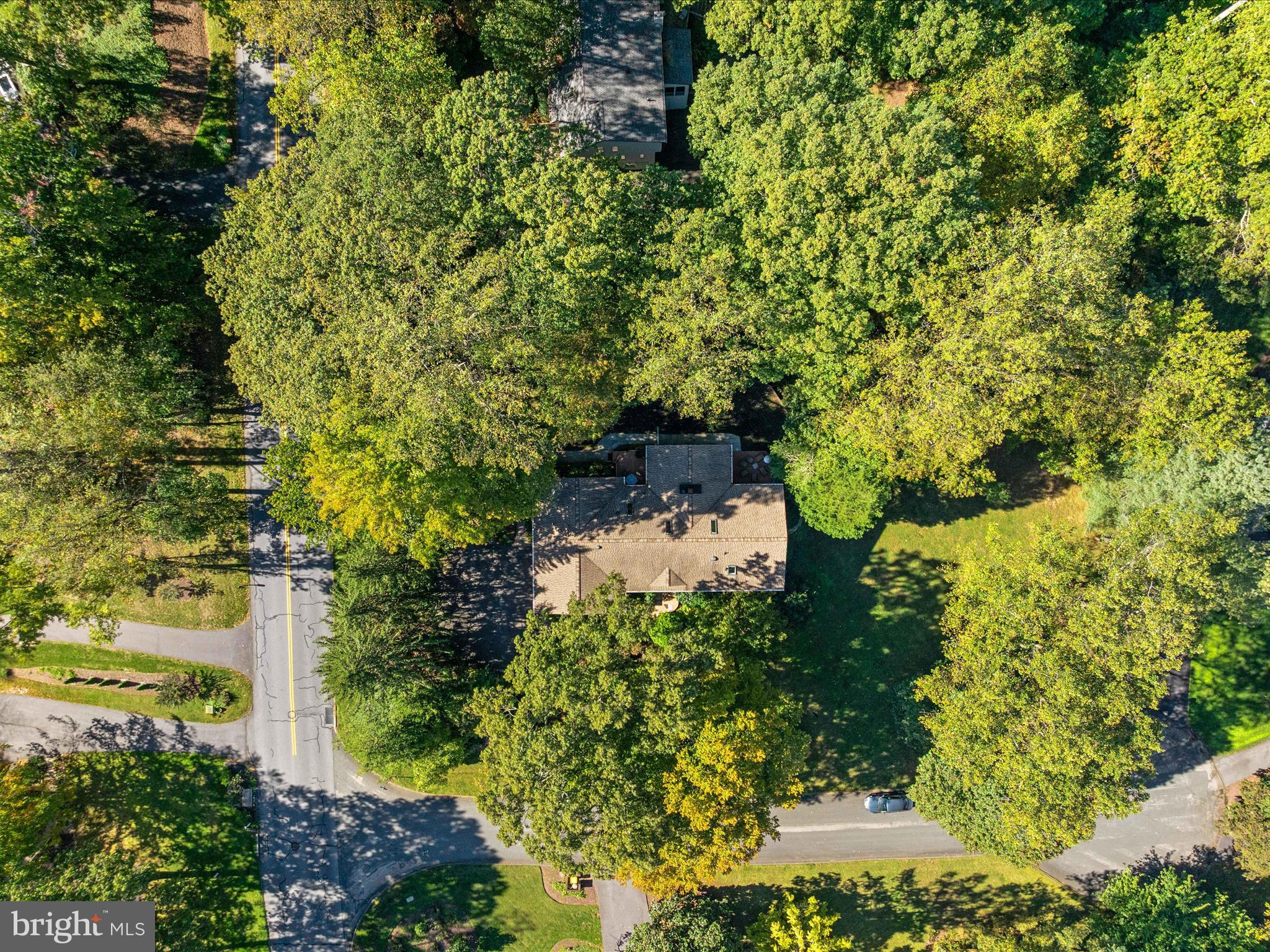 1676 SAINT ALBANS SQUARE