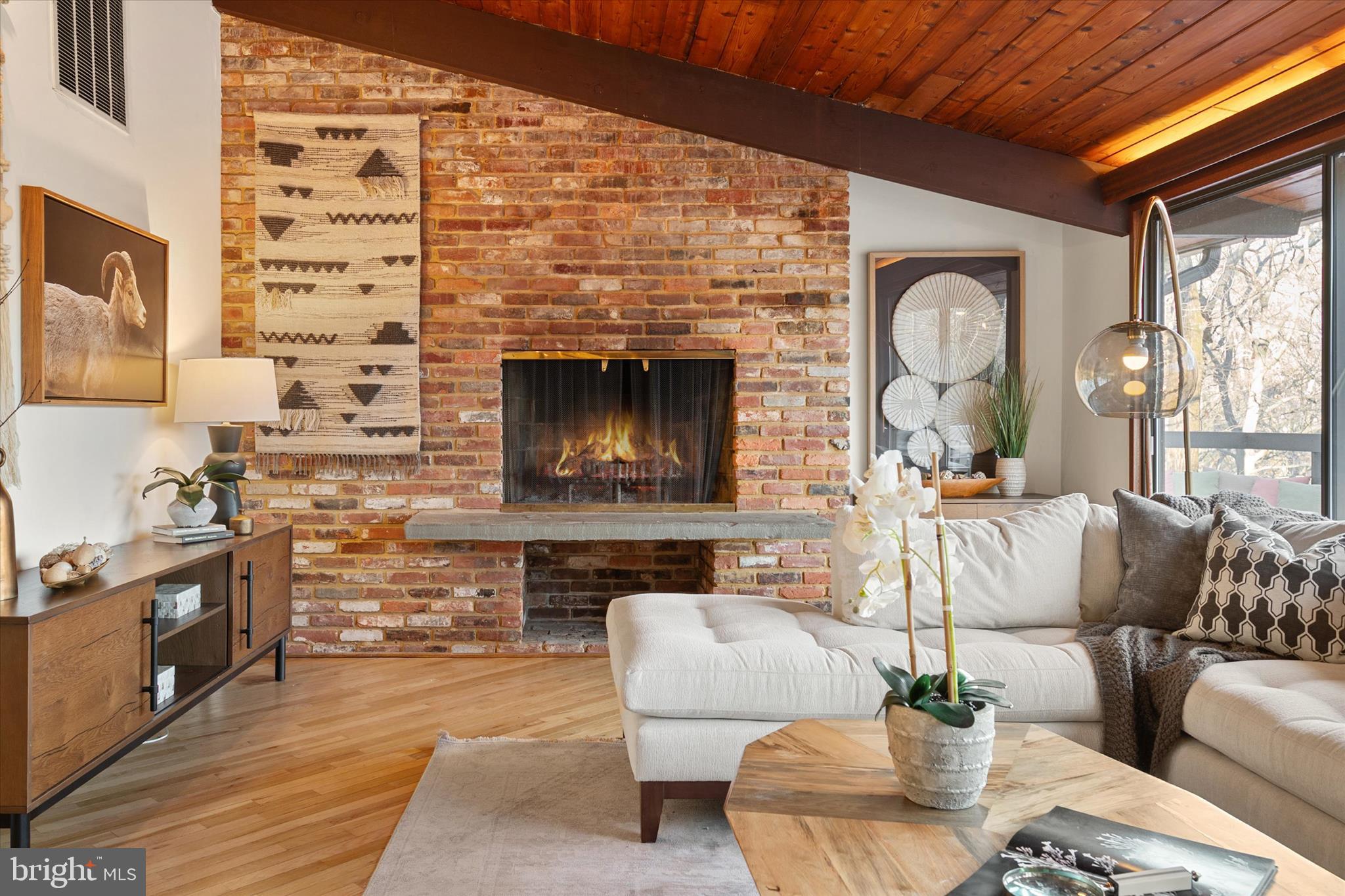 900 COACHWAY