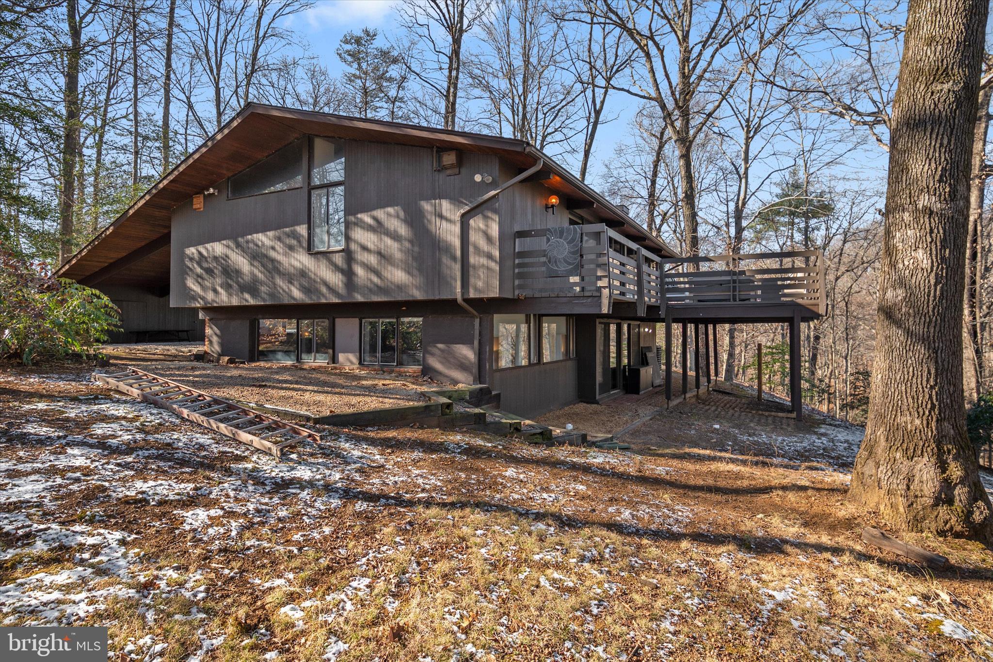 900 COACHWAY