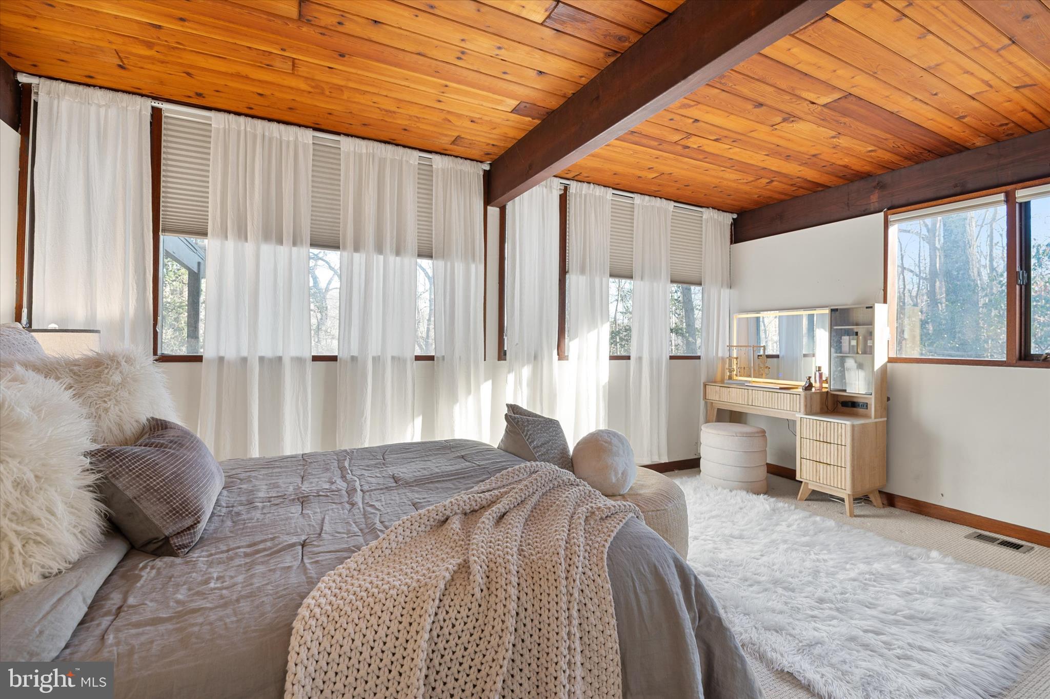 900 COACHWAY