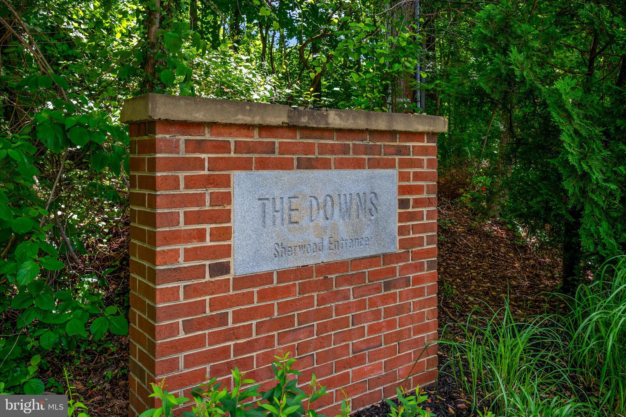 900 COACHWAY