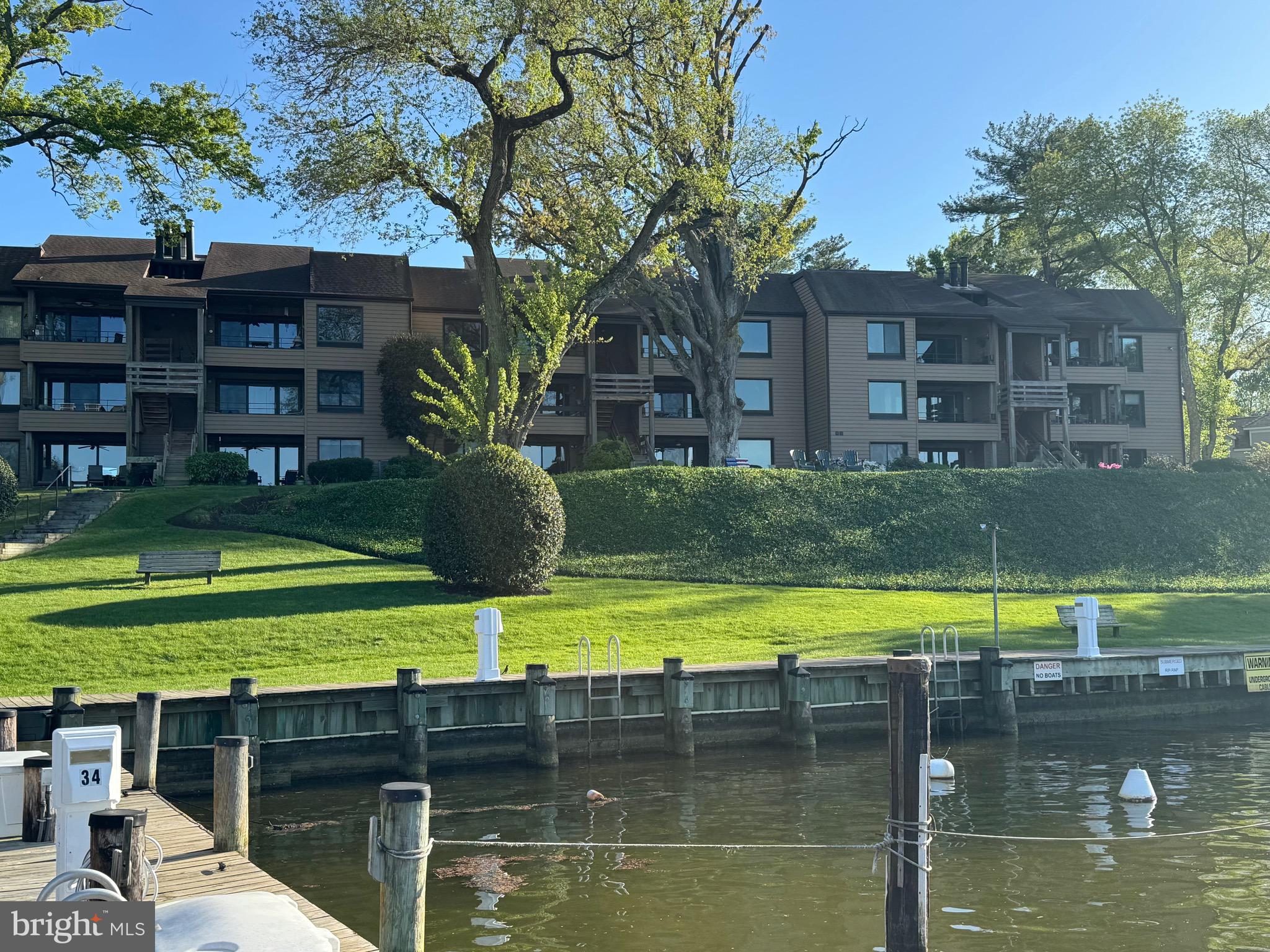 1 PRESIDENT POINT DRIVE B2