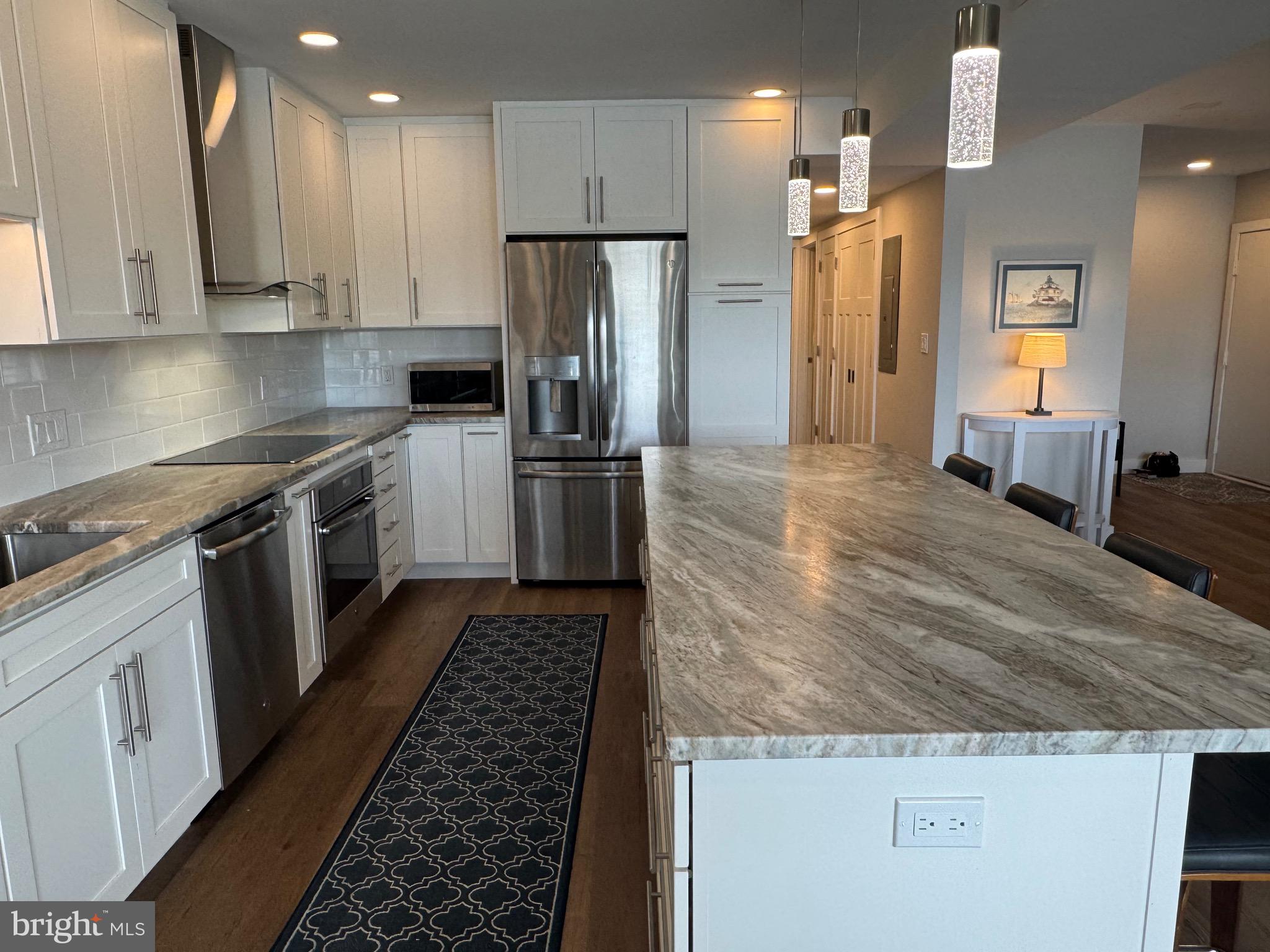 1 PRESIDENT POINT DRIVE B2