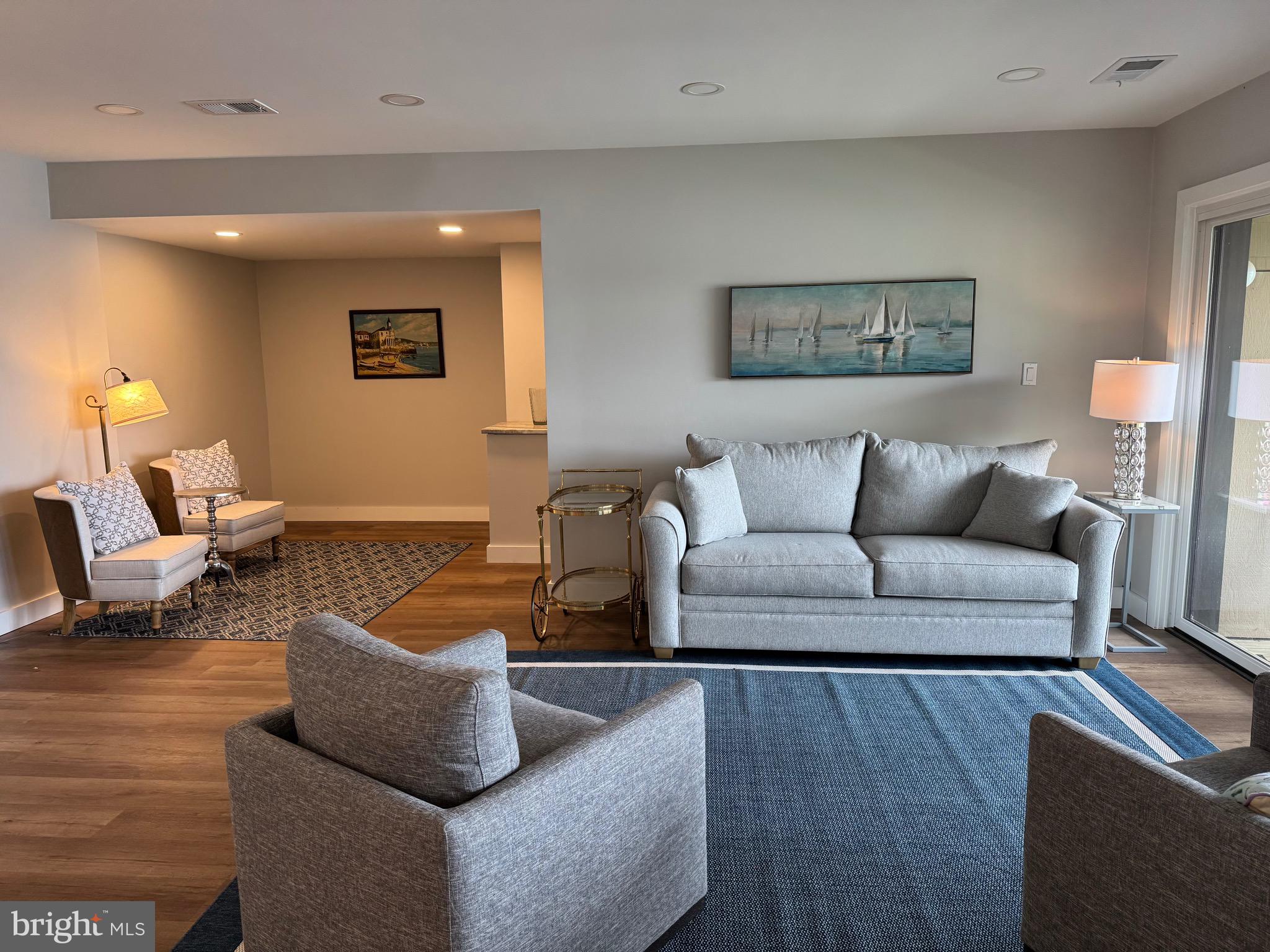 1 PRESIDENT POINT DRIVE B2