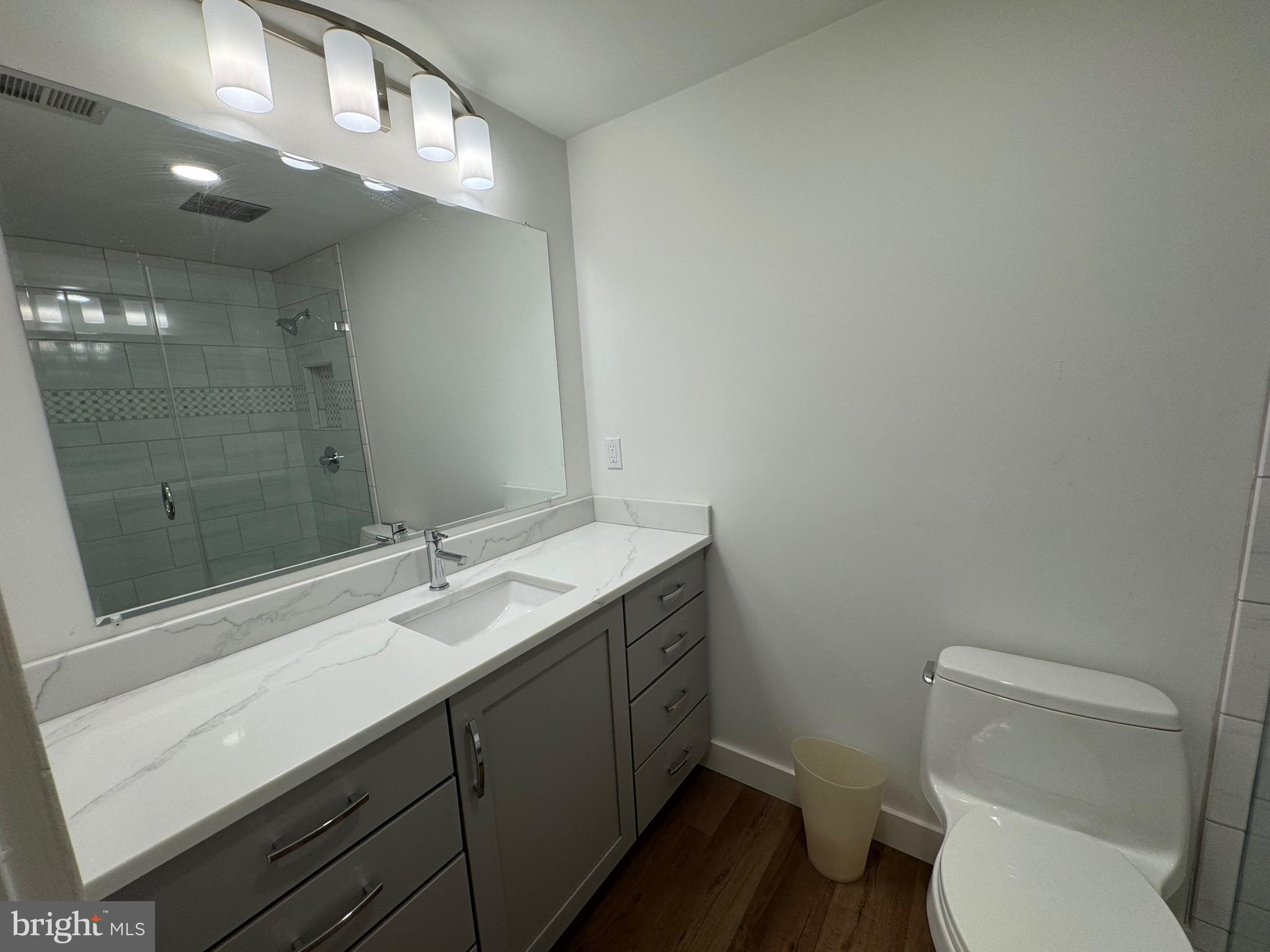 1 PRESIDENT POINT DRIVE B2