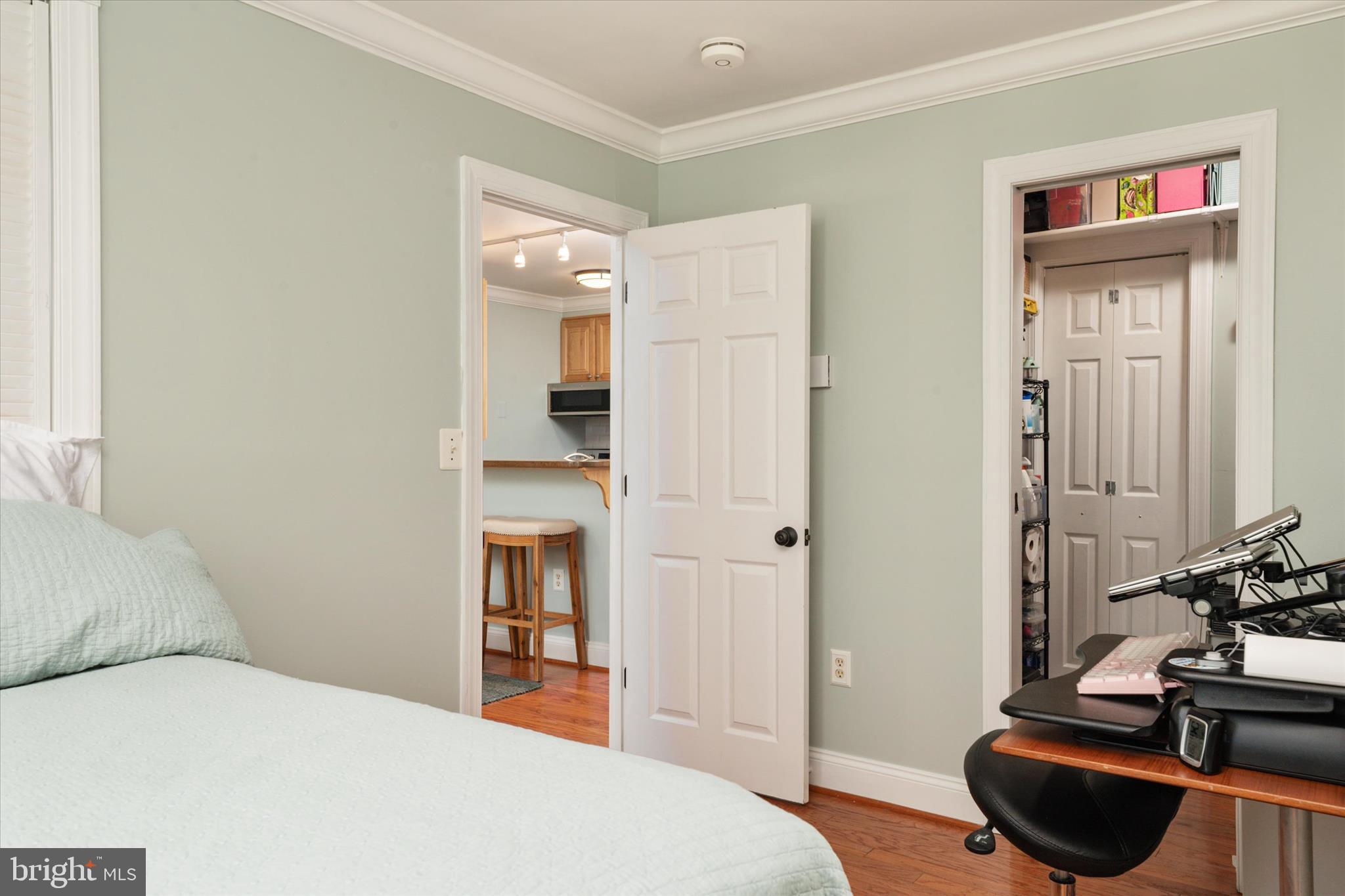 316 BURNSIDE STREET 203