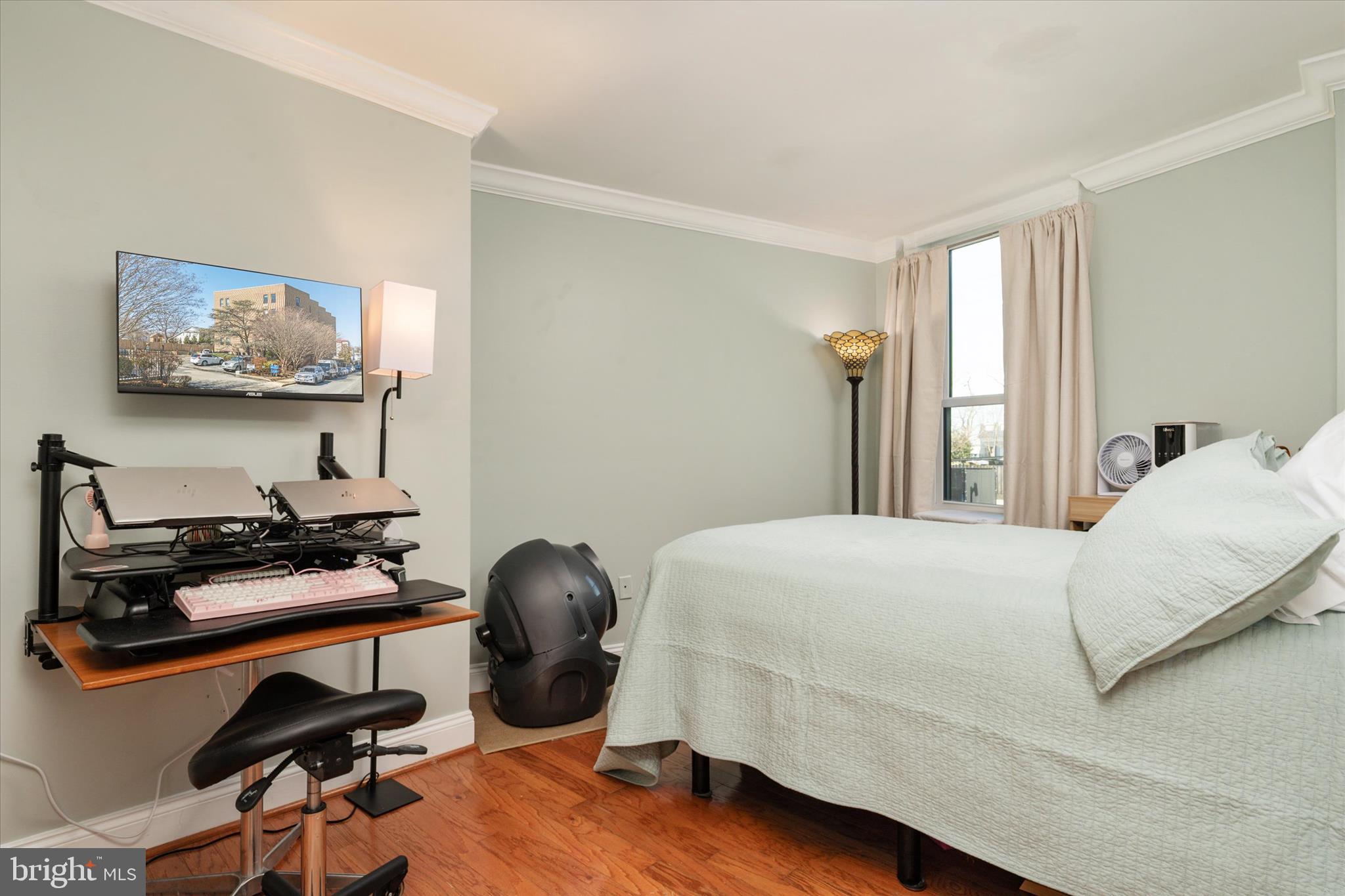 316 BURNSIDE STREET 203