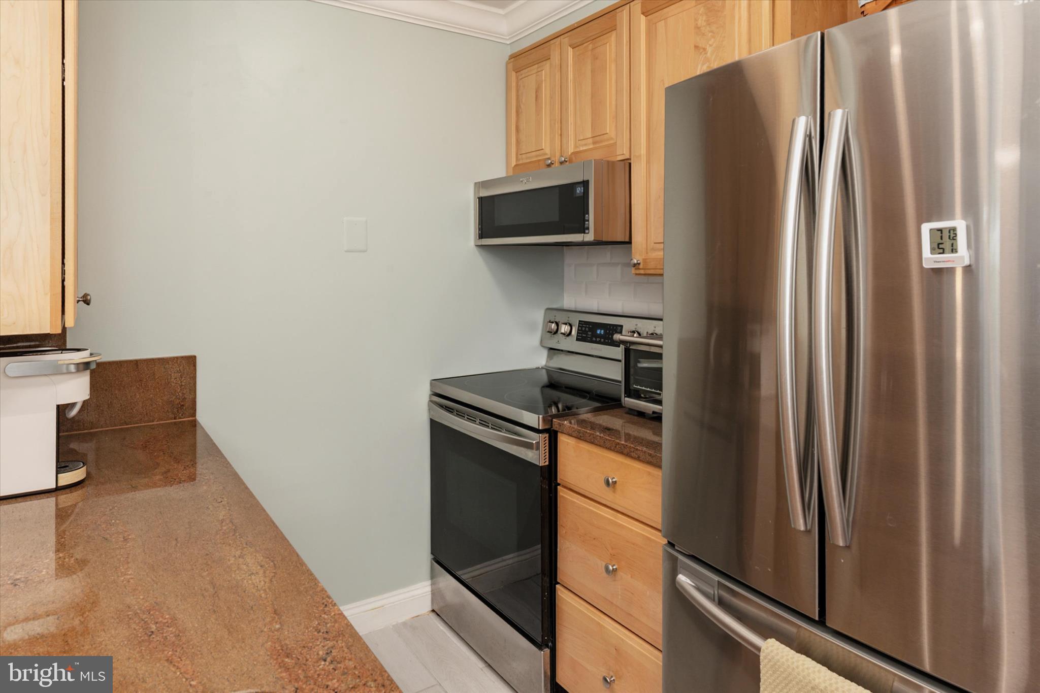 316 BURNSIDE STREET 203